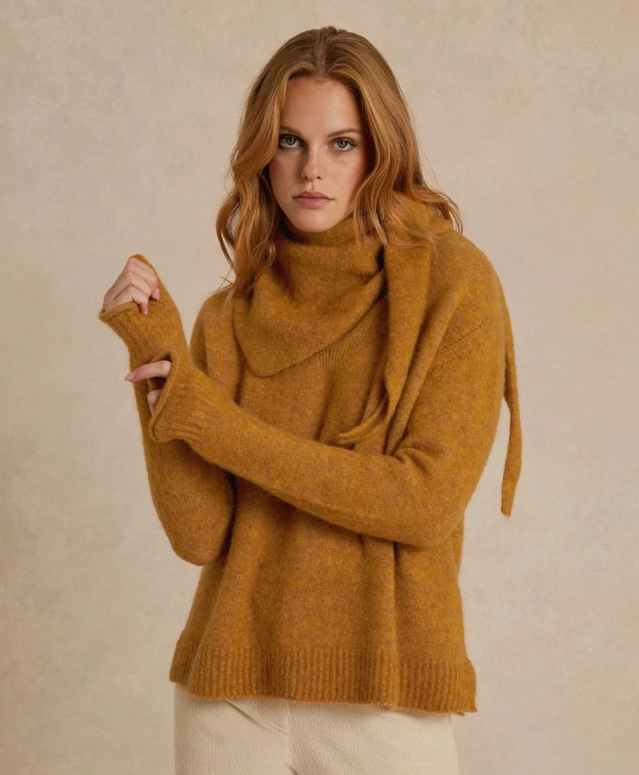Momoni Women's Ostrya Knitwear Fleece-Effect Baby Alpaca & Camel Wool Sweater